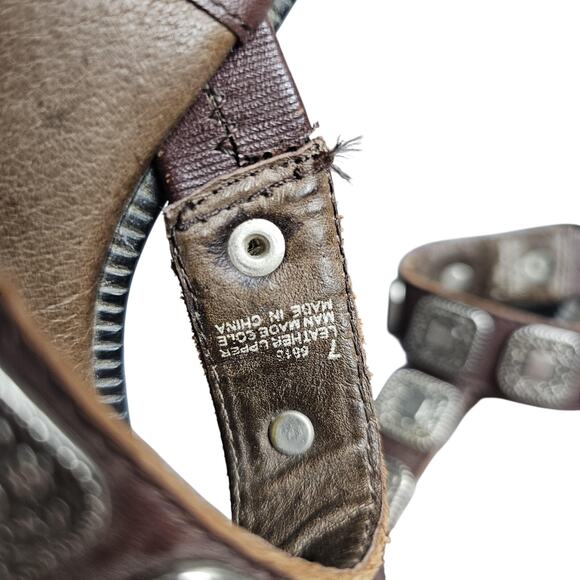 Minnetonka Sandals Womens 7 Brown Leather Western Beaded Boho Retro Medallion - Picture 6 of 8